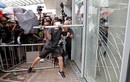 Cảnh tượng tan hoang sau cuộc biểu tình bạo lực ở Hong Kong