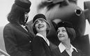 Ngẩn ngơ trước vẻ đẹp những nữ tiếp viên hàng không thế kỷ 20