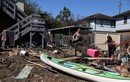 Cảnh người dân Australia dọn “bãi chiến trường” sau trận lụt lịch sử