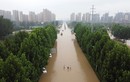 Hình ảnh mới nhất về trận mưa lũ kinh hoàng ở Trung Quốc