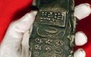 Choáng váng vì đào được ‘điện thoại’ cổ gần 1.000 năm tuổi