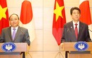 Thủ tướng Nguyễn Xuân Phúc và Thủ tướng Nhật Bản chủ trì họp báo chung