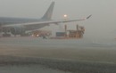 Đường băng sân bay Tân Sơn Nhất bị hỏng vì sét đánh