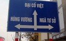 Đầy rẫy lỗi trên biển giao thông Việt Nam