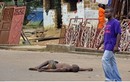 Những hình ảnh đau lòng trong tâm dịch Ebola