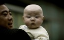 Tranh cãi trào lưu ép con có đầu tròn trịa ở Trung Quốc