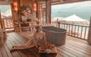 Quỳnh Nga diện đồ tắm làm nổi bật vòng một đầy đặn, quyến rũ