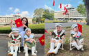 Biểu cảm đáng yêu của cặp song sinh nhà Sam trước Dinh Độc Lập
