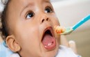 Dinh dưỡng phù hợp cho bé mọc răng 