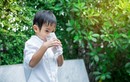 Con 3 tuổi nhập viện vì uống nước, việc đơn giản này hại trẻ thế nào?