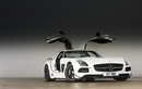 Mê mệt ngoại hình Mercedes-Benz SLS AMG kiêu kỳ