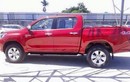 Chưa ra mắt Toyota Hilux mới bất ngờ bị lộ diện hoàn toàn