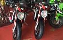 Cặp đôi MV Agusta Brutale Dragster 800 RR cập bến Sài Gòn