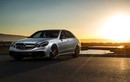 Siêu sedan Mercedes E63 AMG độ mâm đầy quyến rũ