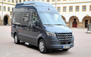 Mercedes-Benz Sprinter biến thành nhà di động trong nháy mắt