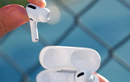 Người dùng ngửi được hương thơm trái cây từ AirPods Pro