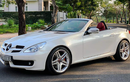 Xe sang Mercedes-Benz SLK 350 mui trần chỉ 888 triệu ở Sài Gòn