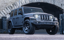 Jeep Wrangler cũ độ sang chảnh, rao bán gấp 3 lần xe mới