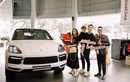 Gia đình Cam Cam “chơi lớn” tậu Porsche Cayenne Coupe hơn 5 tỷ đồng