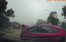 Video: Quay đầu xe, nữ tài xế tông liên tiếp 3 ôtô vào ngày 8/3
