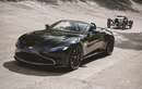 Ngắm Aston Martin Vantage Roadster kỷ niệm 100 năm, từ 176.000 USD