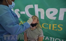 Ca nhiễm COVID tăng, Nam Phi cân nhắc tiêm vắc xin bắt buộc