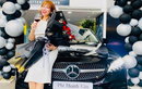 "Nữ hoàng dao kéo" Phi Thanh Vân tậu Mercedes-Benz C-Class gần 2 tỷ 