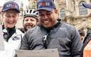 Ronaldo 'Béo' hoàn thành lời hứa đạp xe 500 km