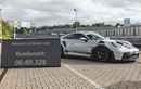 Porsche 911 GT3 RS 2023 hoàn thành vòng đua Nürburgring trong 6 phút 49 giây