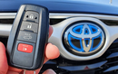 Toyota bớt 1 khóa thông minh, thay bằng chìa khóa cơ vì thiếu chip 
