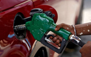 Giá xăng dầu hôm nay 3/4: Giá xăng trong nước có thể tăng