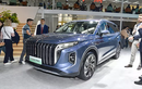 Cận cảnh Hồng Kỳ HS7 PHEV "uống xăng như ngửi" chỉ 5,9 lít/100 km