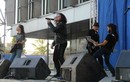Thưởng thức nhạc rock tại thành trì ly khai Ukraine