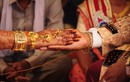Ấn Độ: Chồng tổ chức đám cưới cho vợ và người yêu cũ 