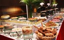 Mẹo ăn buffet không tăng cân của siêu mẫu Hà Anh