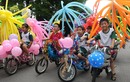 Thích thú ngắm hàng trăm em nhỏ tham gia lễ hội đường phố HN