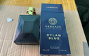 Phát hiện hơn 20 tấn nước hoa, mỹ phẩm nghi giả nhãn hiệu Versace, Chanel