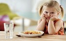 5 nguyên nhân khiến bé chán ăn