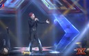 Vũ công đi giày cao gót “náo loạn” sân khấu The X-Factor