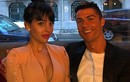 Vóc dáng gợi cảm của người mẫu sinh con cho Cristiano Ronaldo