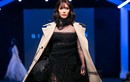 Chết mê với thần thái Lan Khuê trên sàn catwalk 