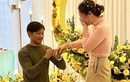 Quý Bình khoe hình ảnh cầu hôn có 1-0-2 với bà xã doanh nhân