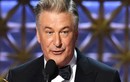 Đời tư tai tiếng của tài tử Alec Baldwin bắn chết người trên phim trường