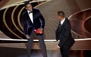 Will Smith xin lỗi Chris Rock sau cú đấm thẳng mặt trên sân khấu Oscar