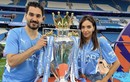 Cô vợ nóng bỏng của Ilkay Gundogan