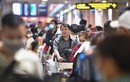 Sân bay Tân Sơn Nhất đón 100.000 khách trong mùng 1 Tết