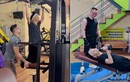 Cụ bà 96 tuổi ở Hà Tĩnh mê tập gym, bơi lội gây sốt 