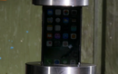 Xem tra tấn iPhone 7 tàn nhẫn bằng máy thủy lực 1.000 tấn 