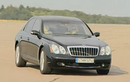 Drift sedan siêu sang Maybach cùng nữ tay đua xinh đẹp