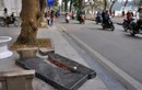 Người Hà Nội tiếc chiếc ghế đá vỡ bên Hồ Gươm